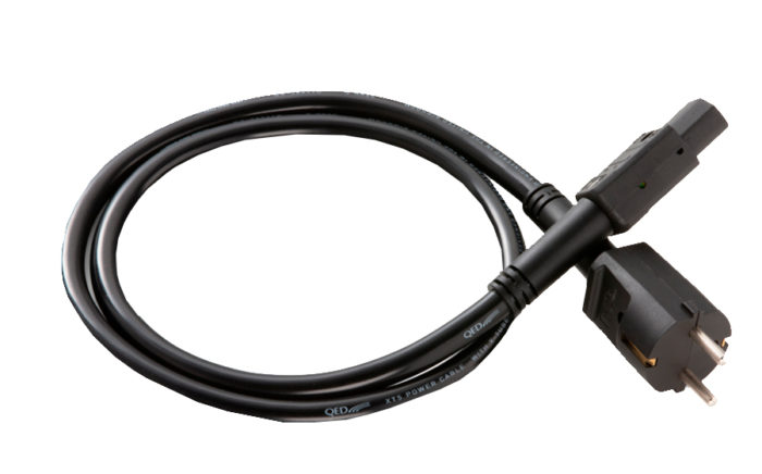 QED REFERENCE XT-5  1MT