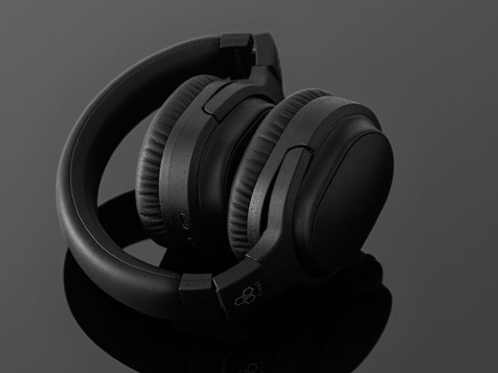 FINAL AUDIO UX-3000